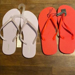 2 pair 7/8 flip flops